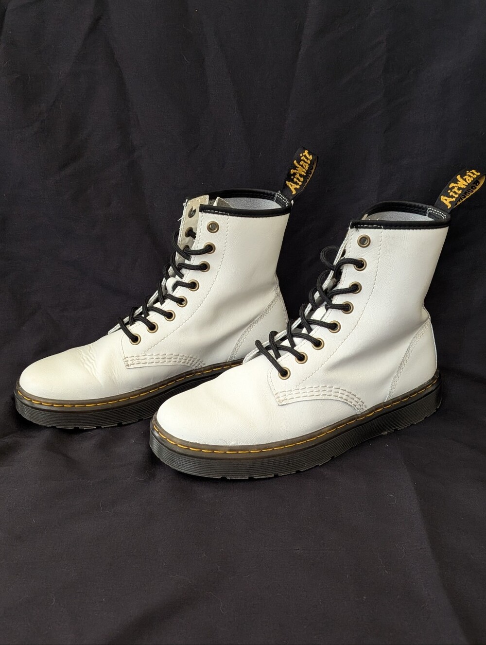 Dr Marten's Zavala White Leather 8 Eyelet Lace Up Combat Boots Women's Size 7